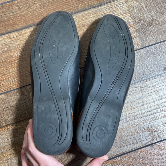 Trotters Francie Black and Brown Penny Loafers Size 10N Narrow - Picture 9 of 14